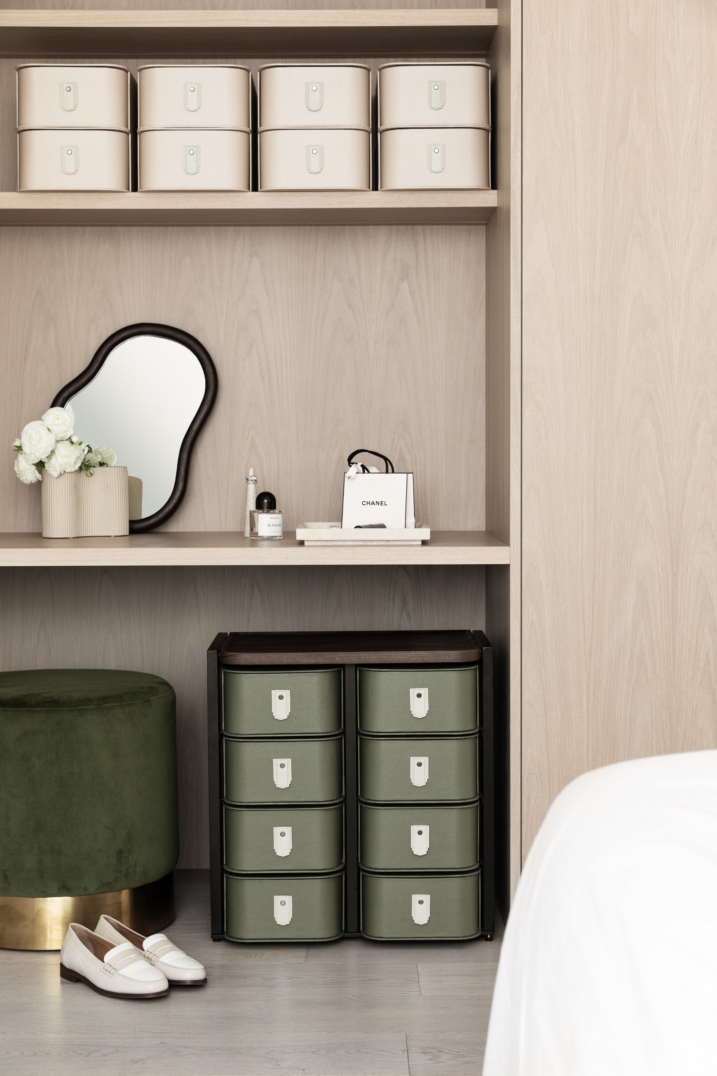 Florence 8 Box Stand - Olive