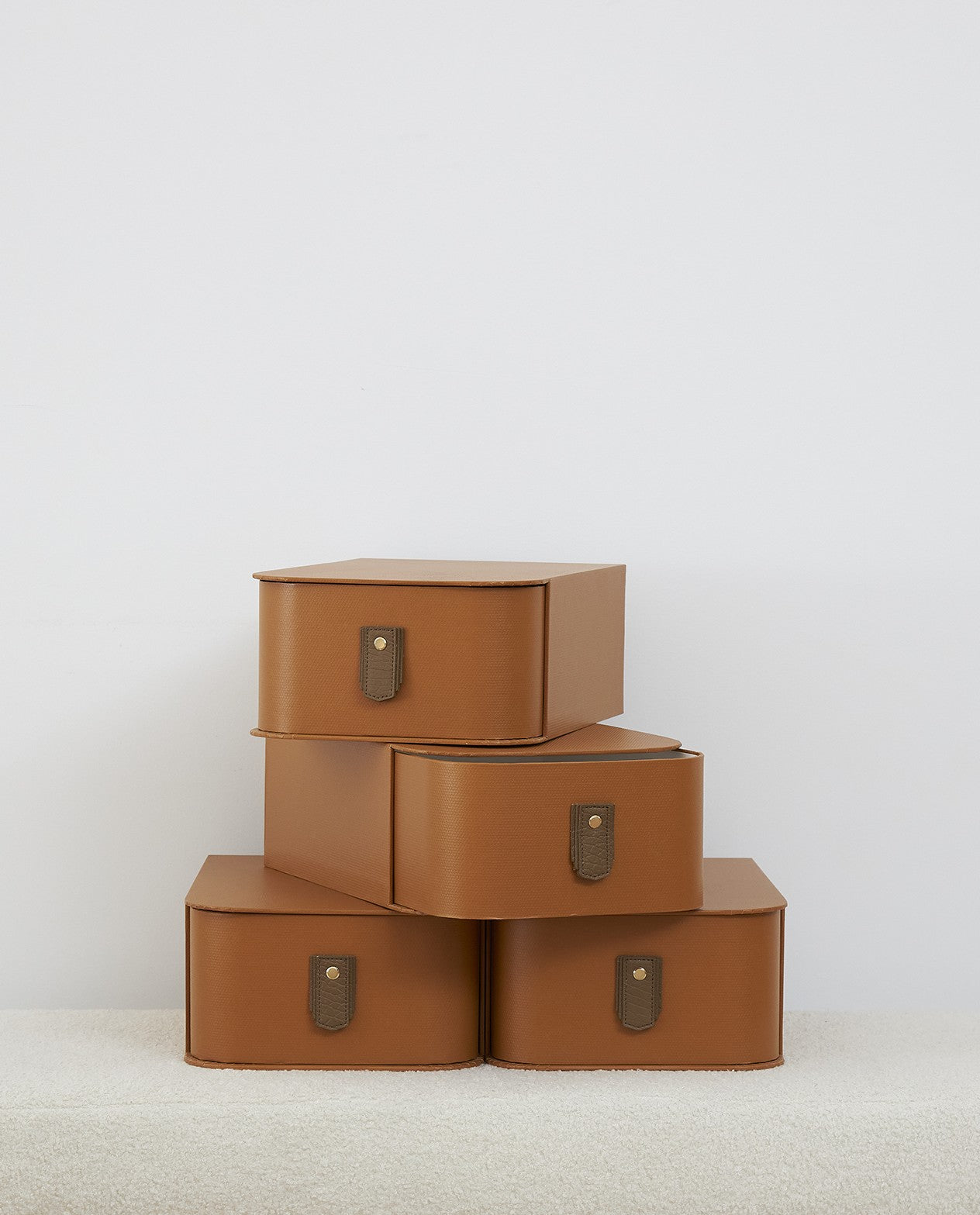 Florence 8 Box Stand - Caramel