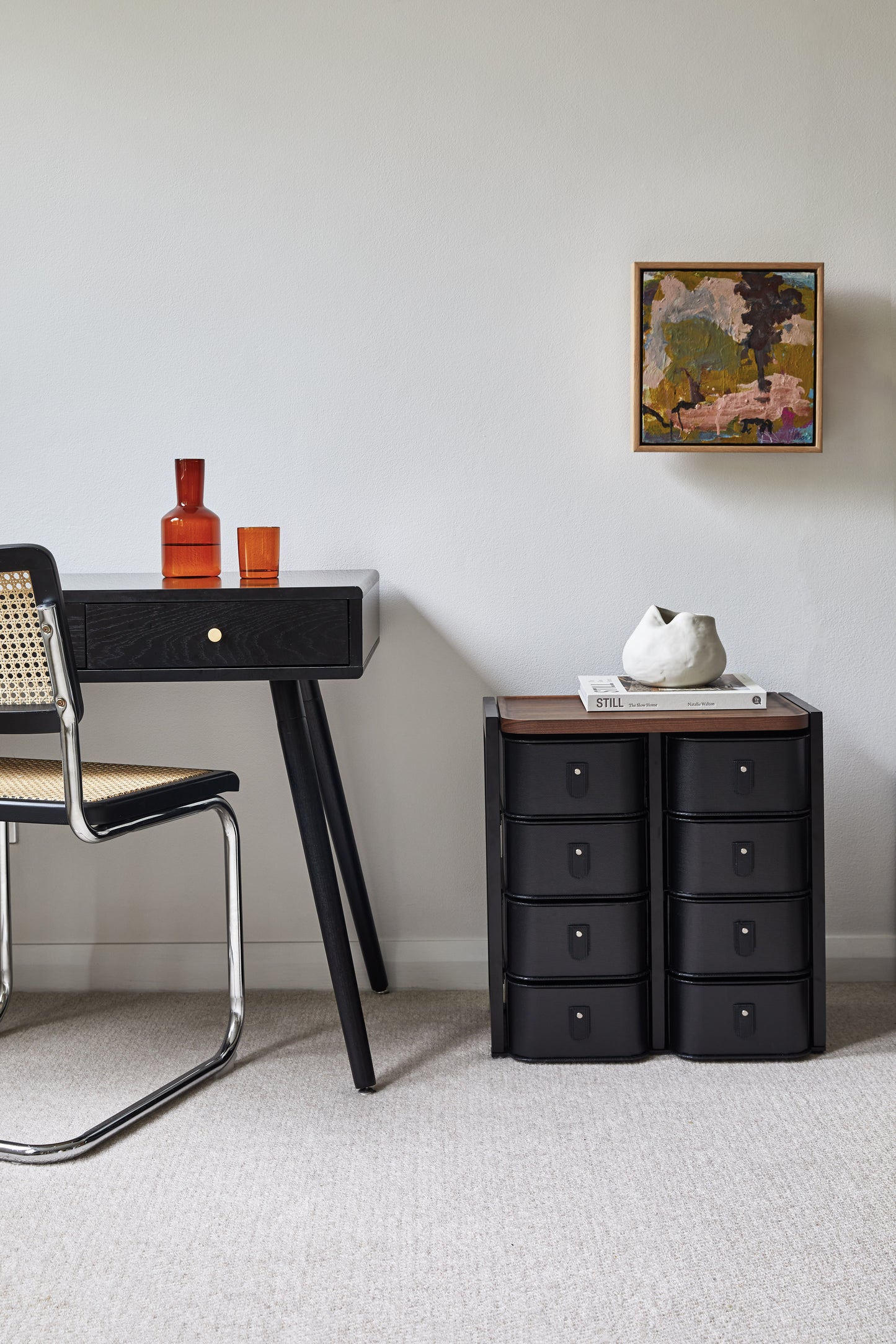 Florence 8 Box Stand - Black