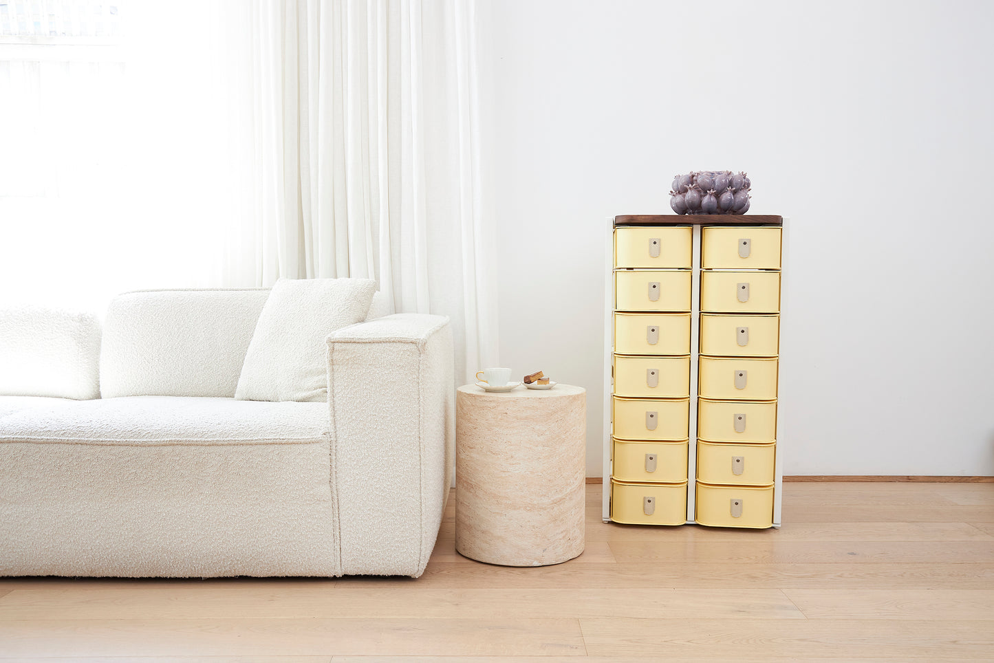 Shanghai 14 Box Stand - Limon