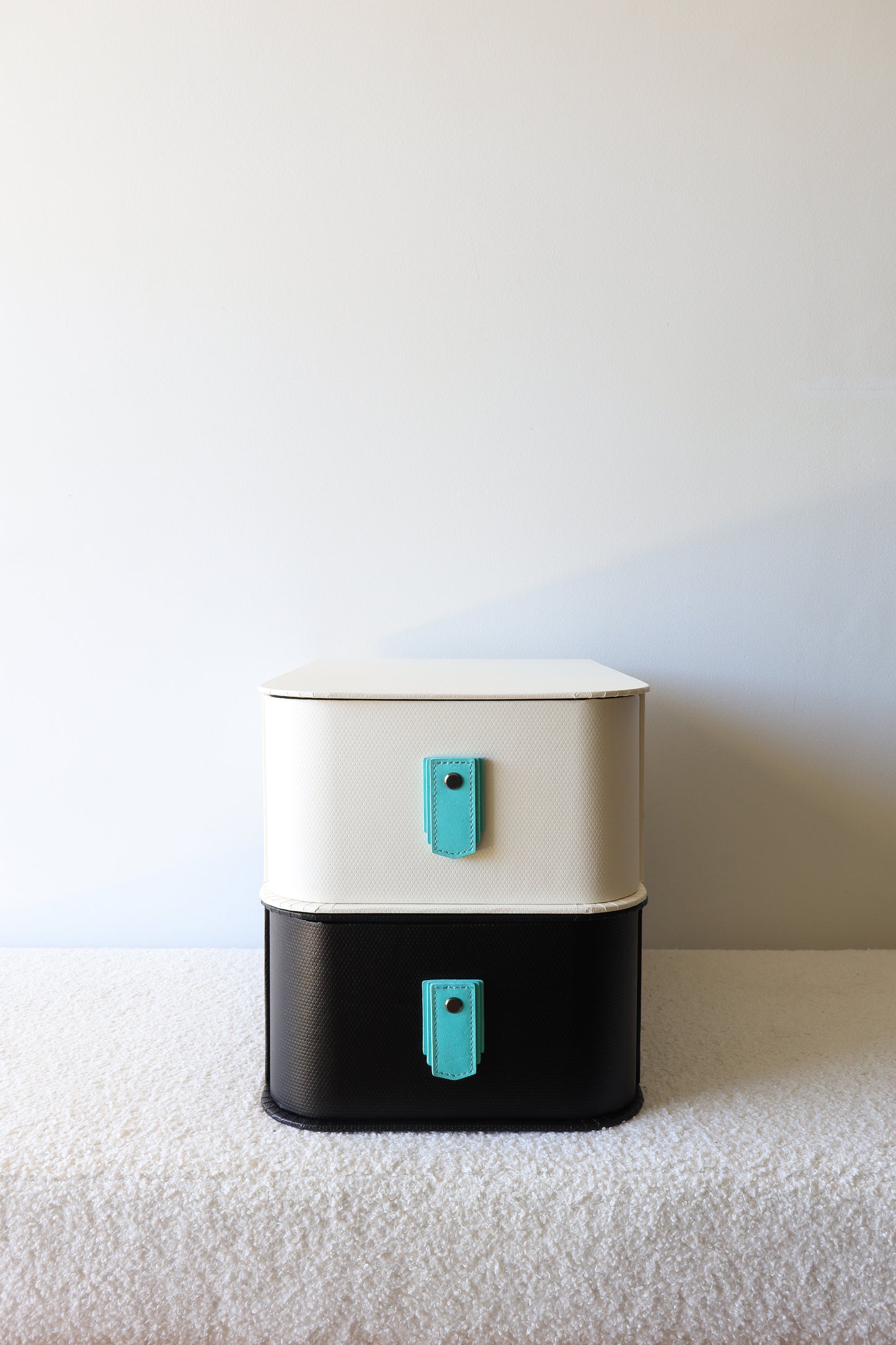 Seafoam leather pull handle by Sagitine, featuring a sleek and modern design